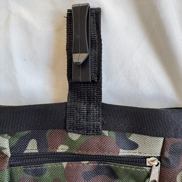 EUC Bulldog Depot Dog Training Treat Pouch & Waste Bag Dispenser, Olive CAMO - Picture 6 of 14